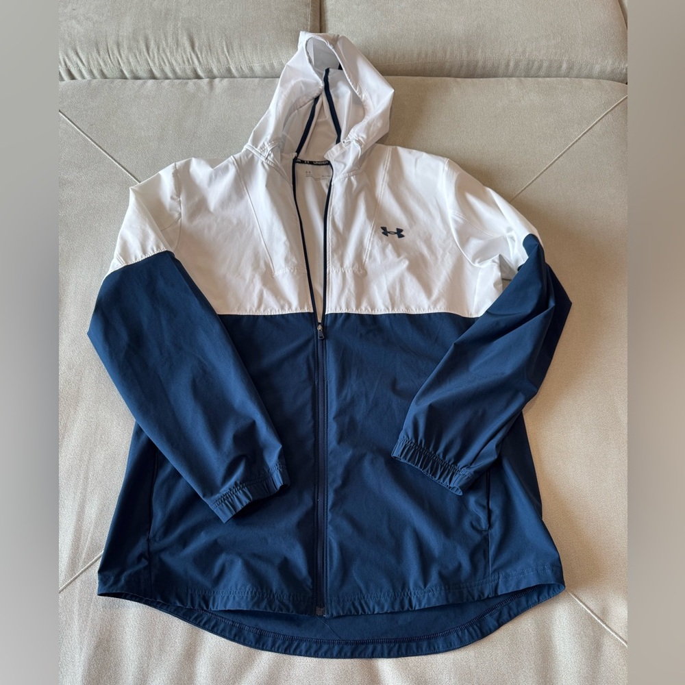 Under Armour Men’s Navy Blue and White Windbreaker zip up jacket.